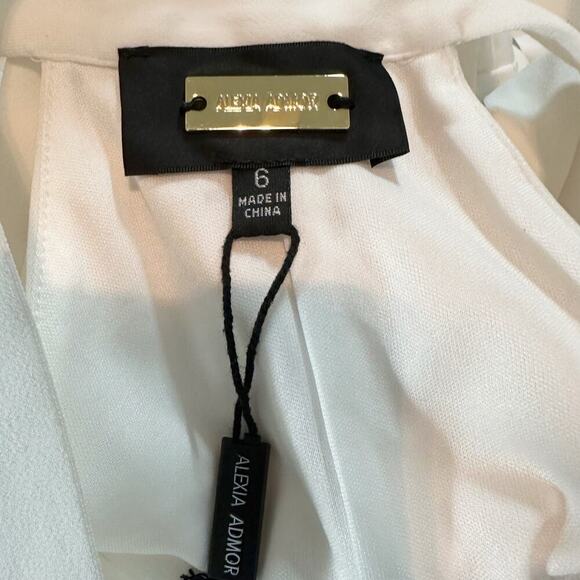 Alexia Admor Sienna Halter Neck Wide Leg Jumpsuit In White Size 6 Stretch - Picture 3 of 11